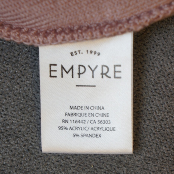 Zumiez Empyre Sterling Mauve Beanie Hat NWT - Picture 2 of 6